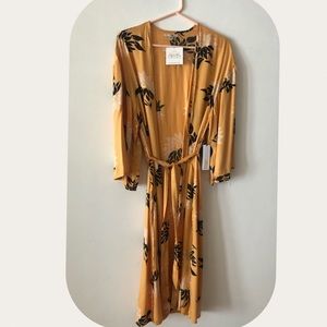 Brand New Gold Kumono Sz M/L